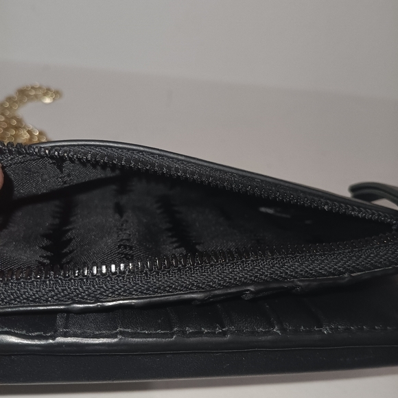 Thacker Black Nora Phone Crossbody Purse Gold Chain - Picture 8 of 12